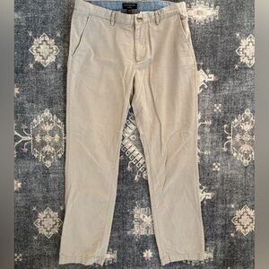 Banana Republic Men's Khaki Chinos